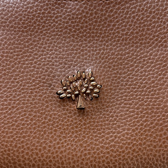 Mulberry Like Brown Leather Crossbody Bag - Picture 3 of 14